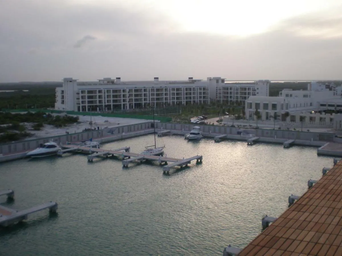 La Amada Residences Luxury Cancún 0*,